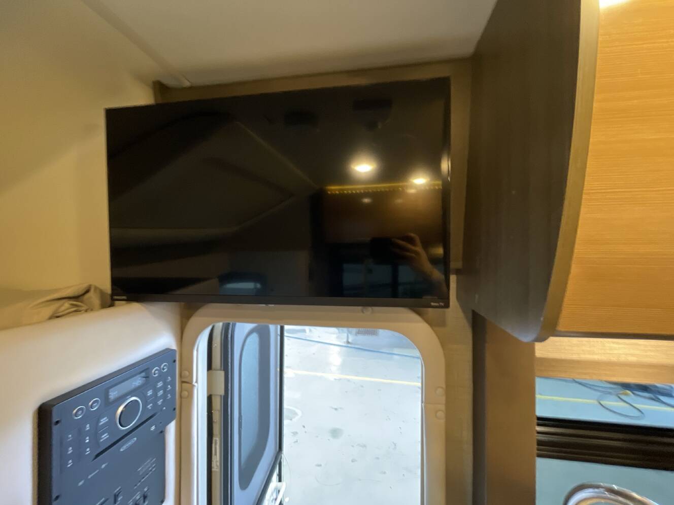 A photo of this 2018 Thor GEMINI 23TR