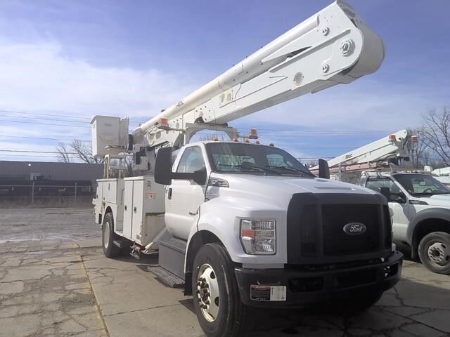 2019 FORD F750 in Fort Wayne, IN