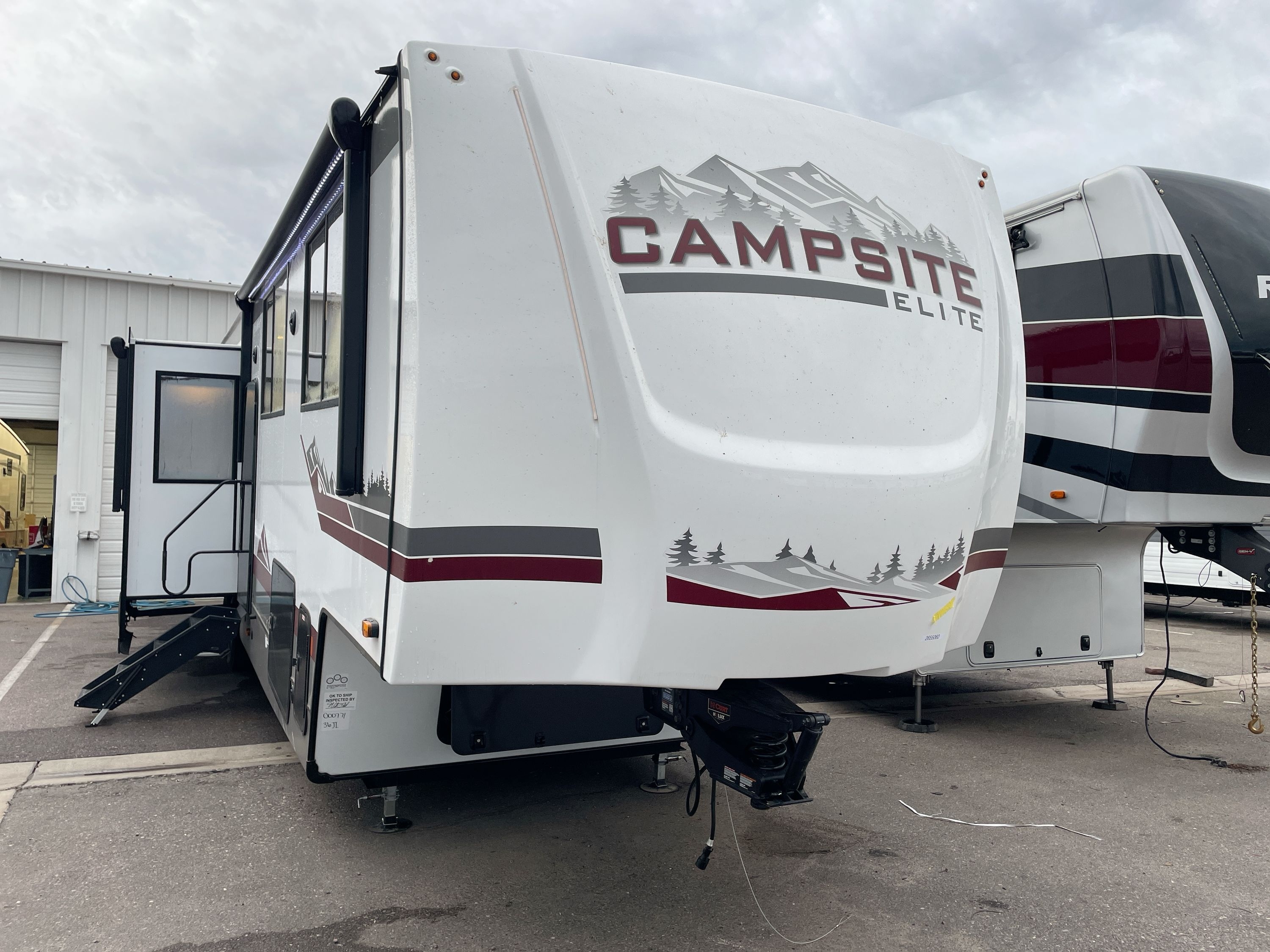 2027 Forest River CAMPSITE ELITE 36JI in mesa AZ