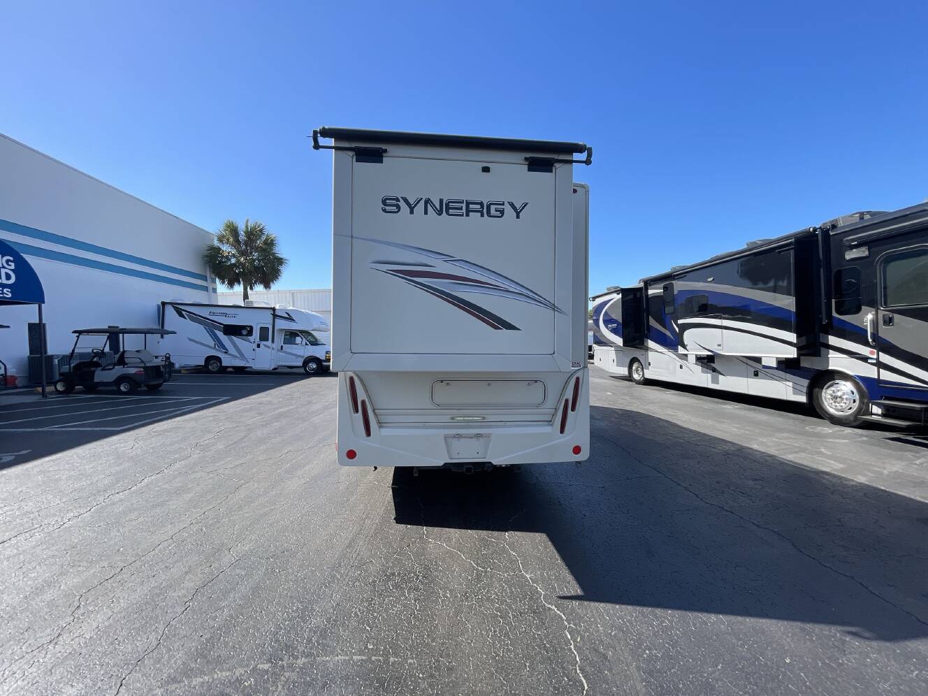 A photo of this 2020 Thor SYNERGY 24SK