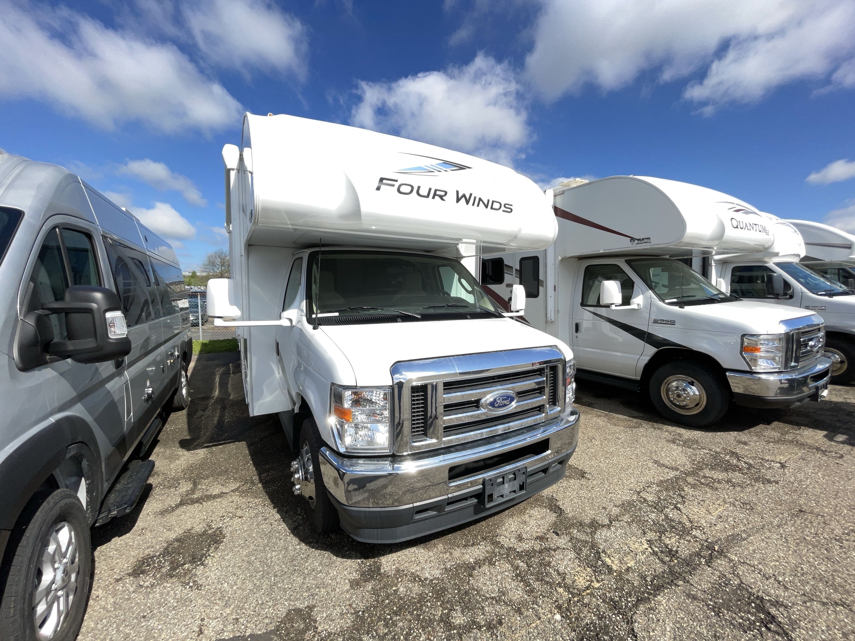 2024 Thor FOUR WINDS 28Z RV
