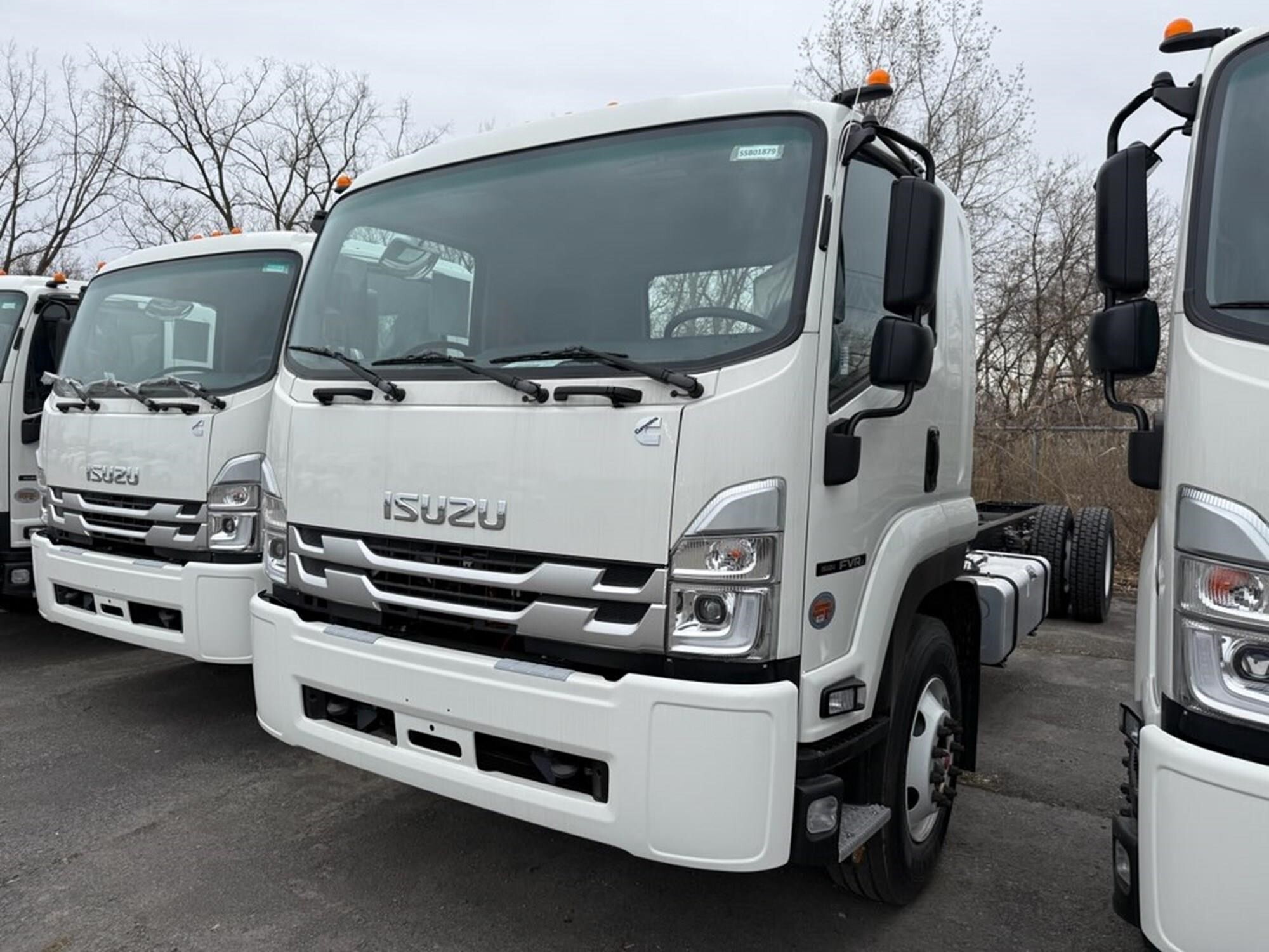 2025 ISUZU FVR in Liverpool, NY