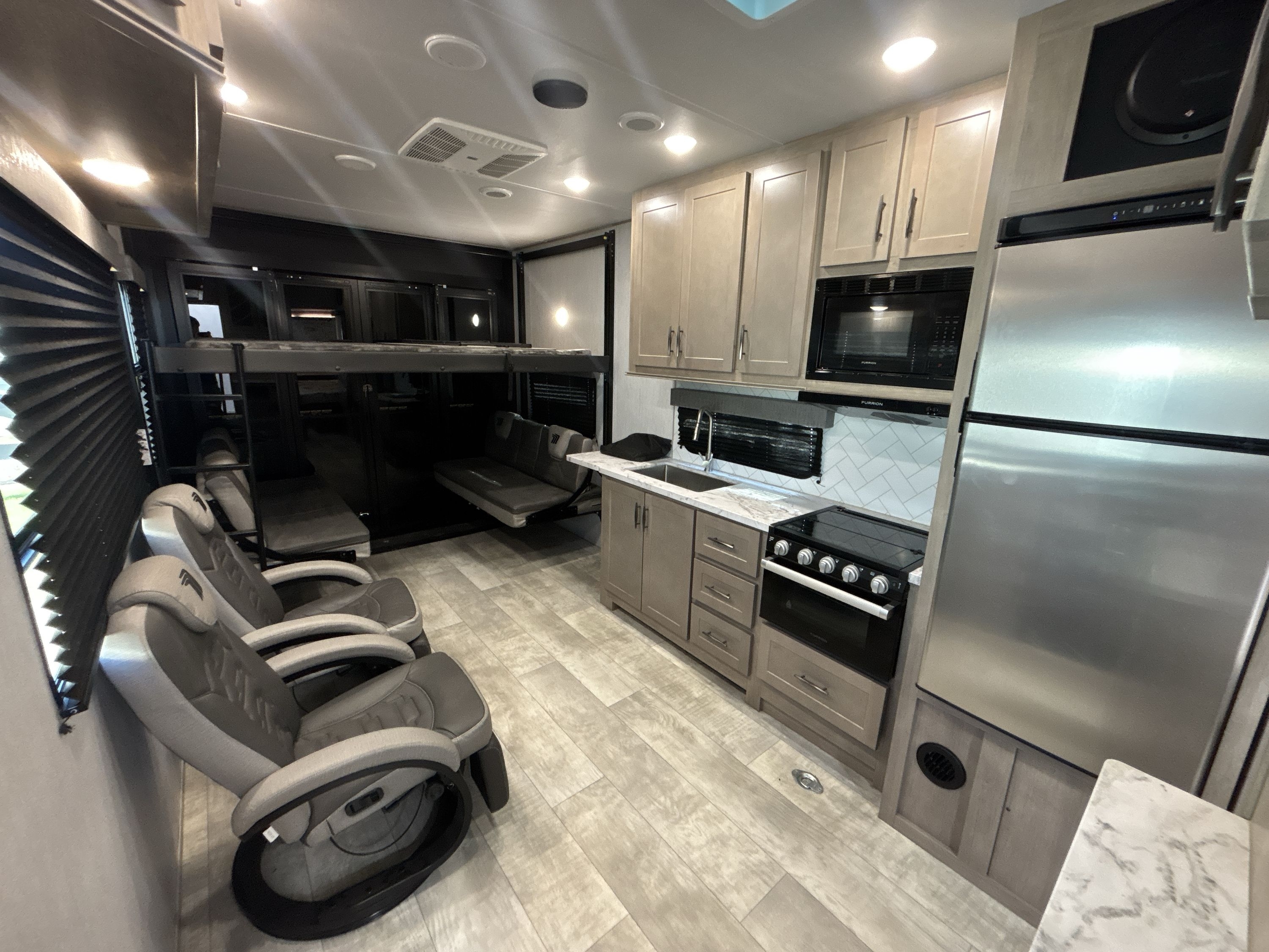 2023 Grand Design MOMENTUM G CLASS 23G in council bluffs IA