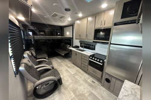 2023 Grand Design MOMENTUM G CLASS 23G in council bluffs IA