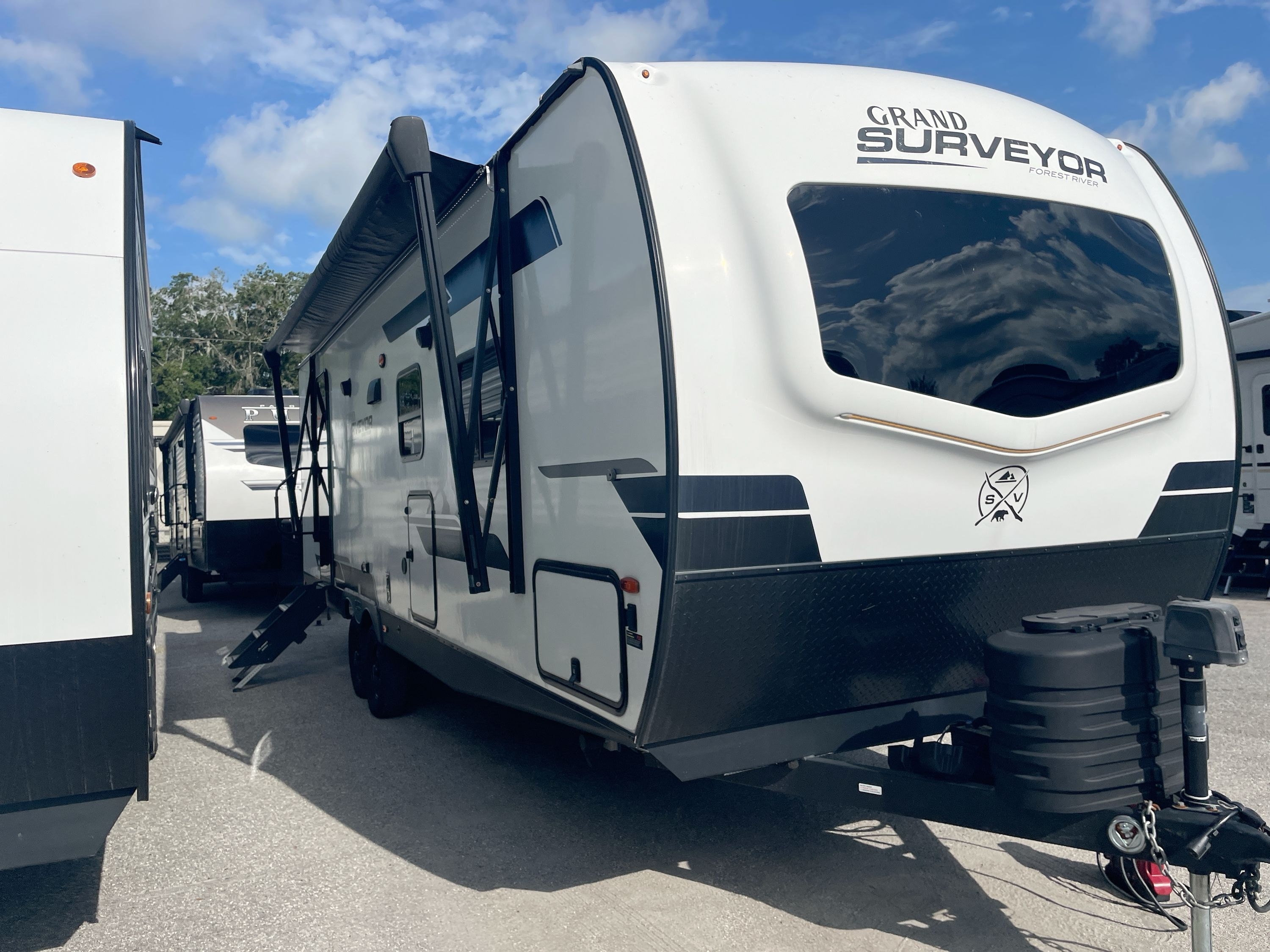 2024 Forest River SURVEYOR 267RBSS RV