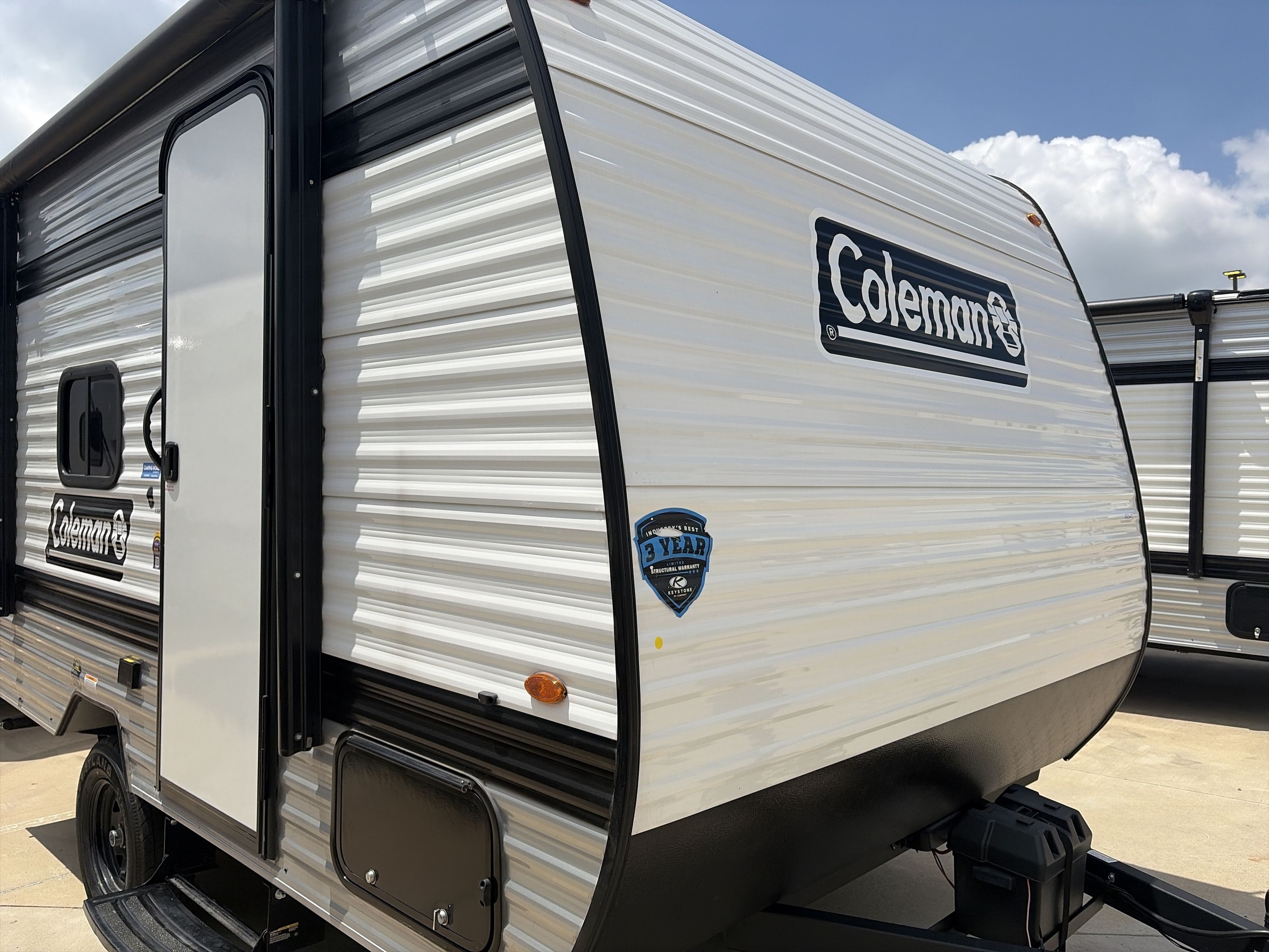 2025 Keystone COLEMAN 13B RV