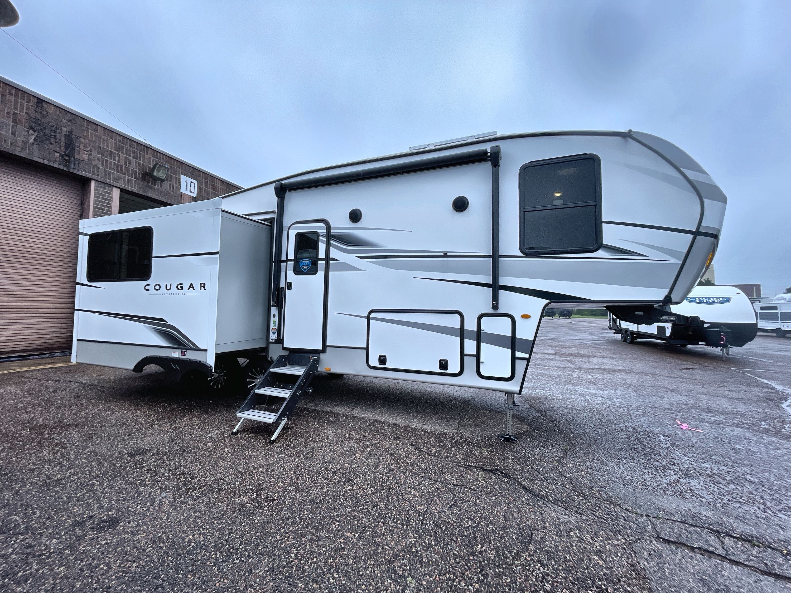 2024 Keystone COUGAR 27SGS RV