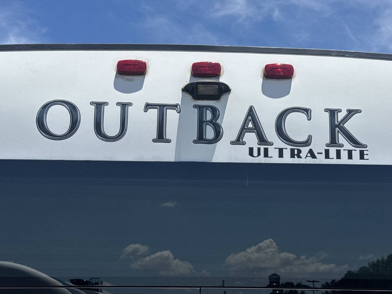 A photo of this 2019 Keystone OUTBACK ULTRA-LITE 299URL