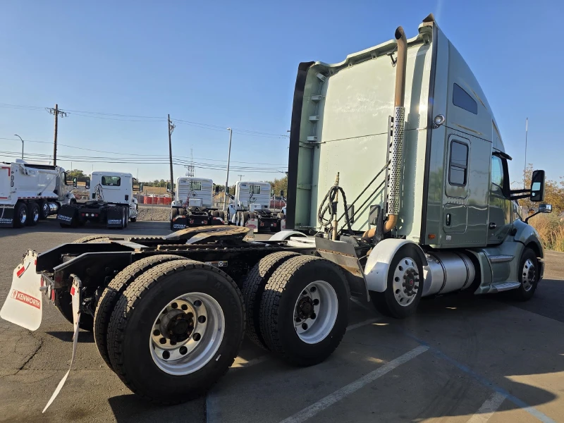 2021 KENWORTH T680