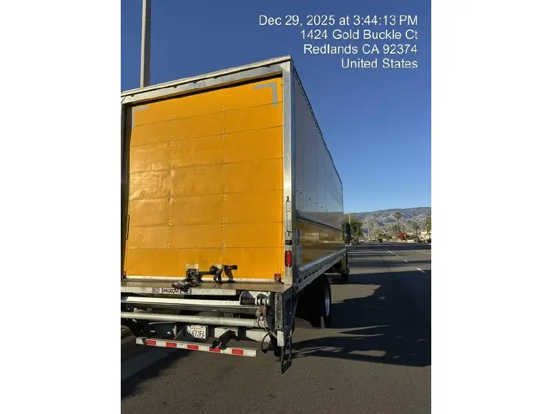 2019 FREIGHTLINER BUSINESS CLASS M2 106