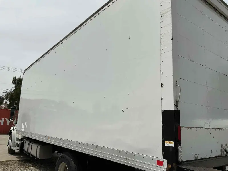 2018 FREIGHTLINER BUSINESS CLASS M2 106