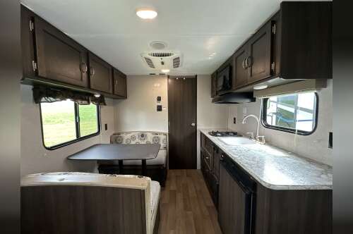 2018 Keystone SUMMERLAND 1700FQ in rossford OH