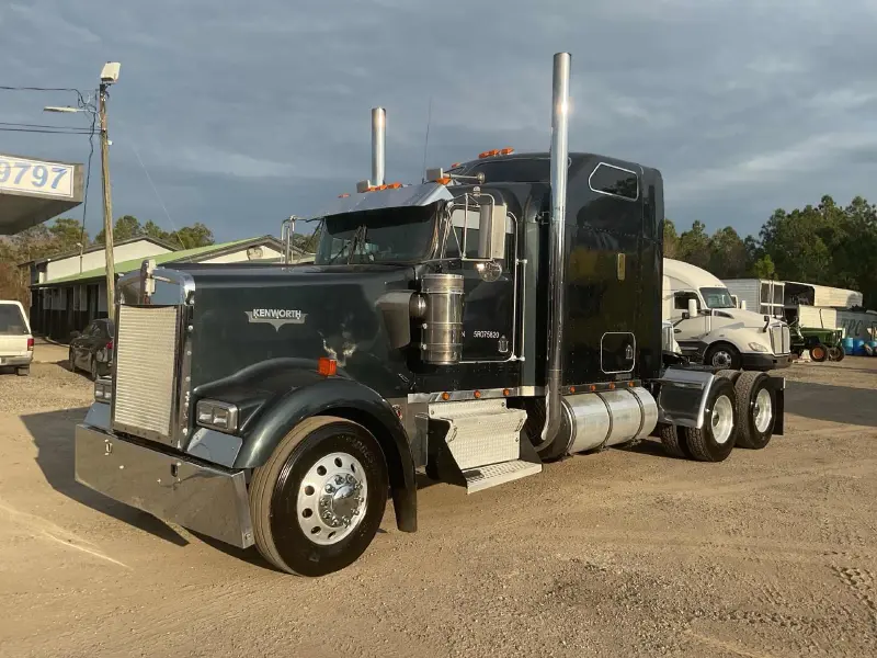 2005 KENWORTH W900B