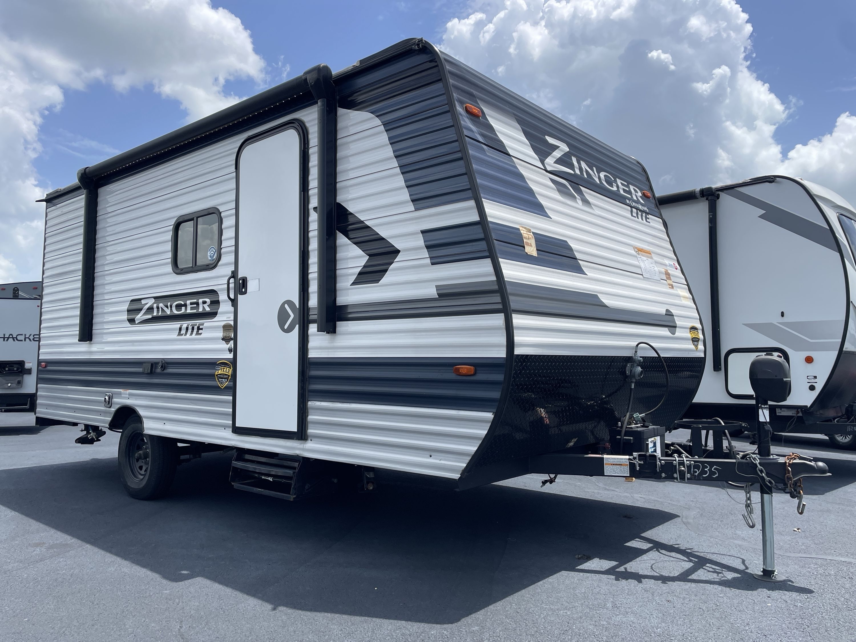 2022 Crossroads ZINGER 18BH RV