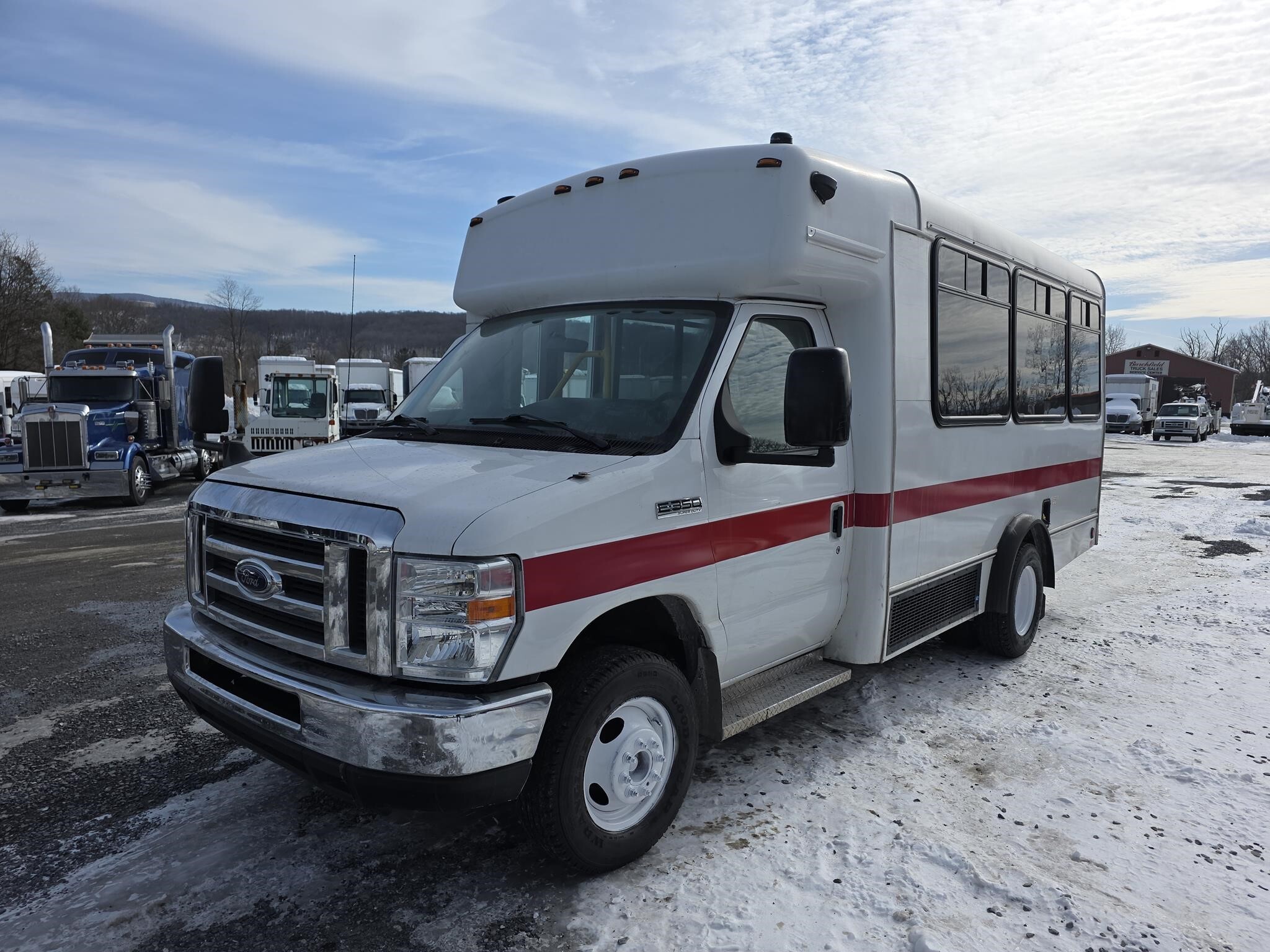 2016 FORD ECONOLINE in Duncansville, PA