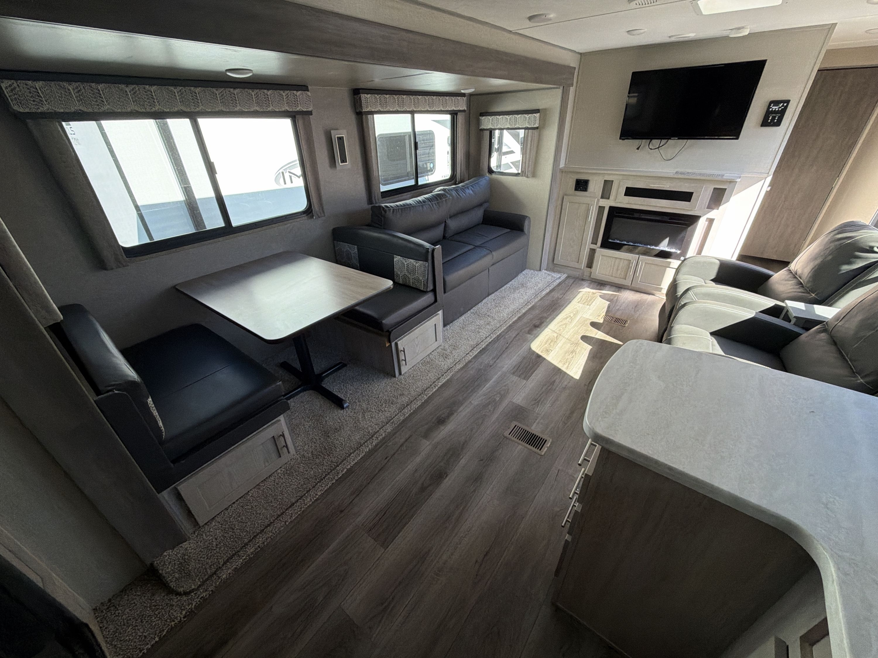 2022 Coachmen CATALINA LEGACY 283RKS in syracuse NY