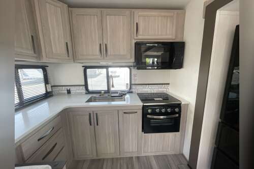 2025 Cruiser Rv ESSENCE 25RK in statesville NC