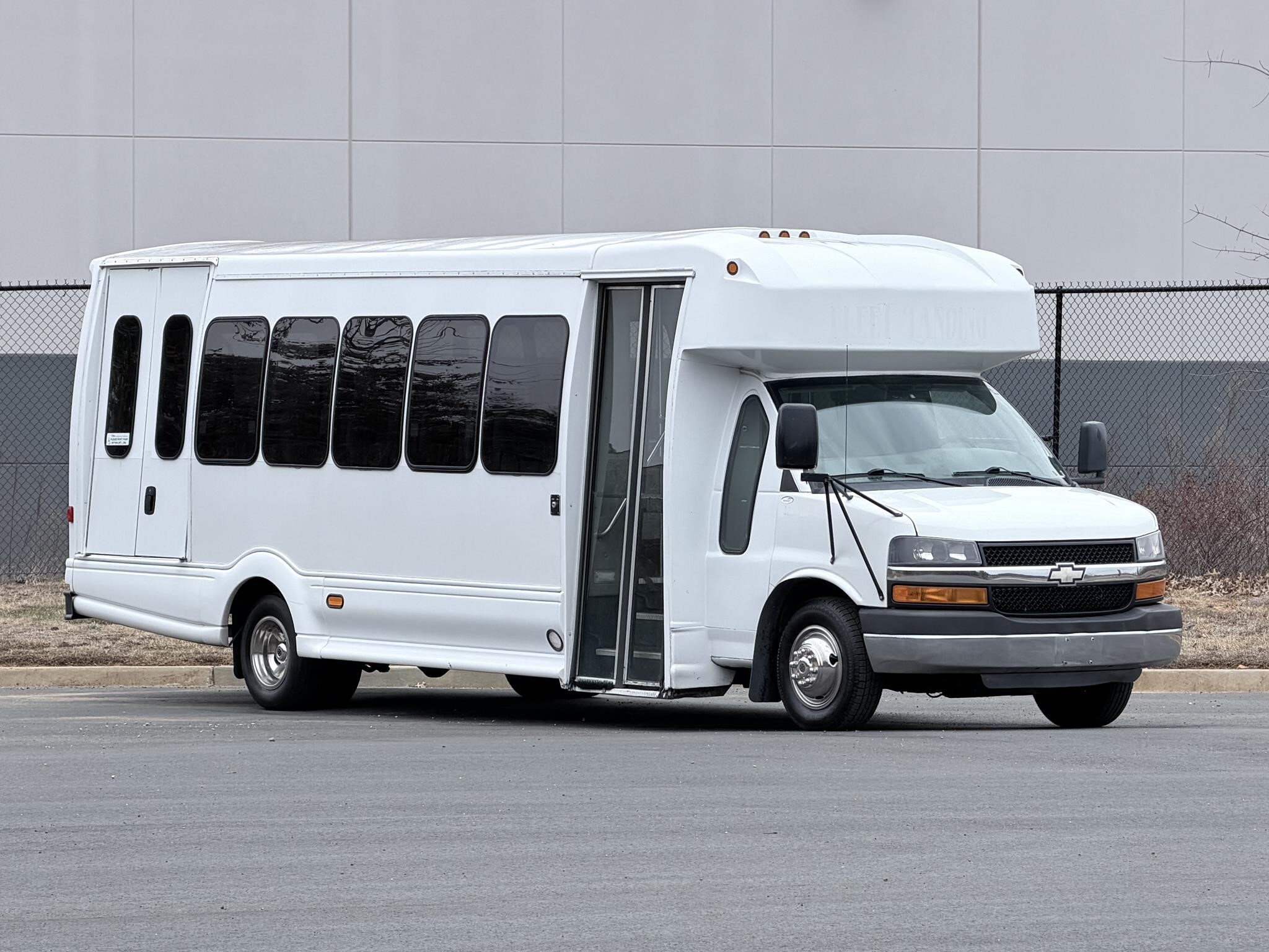 2011 CHEVROLET EXPRESS 4500 in Cartersville, GA