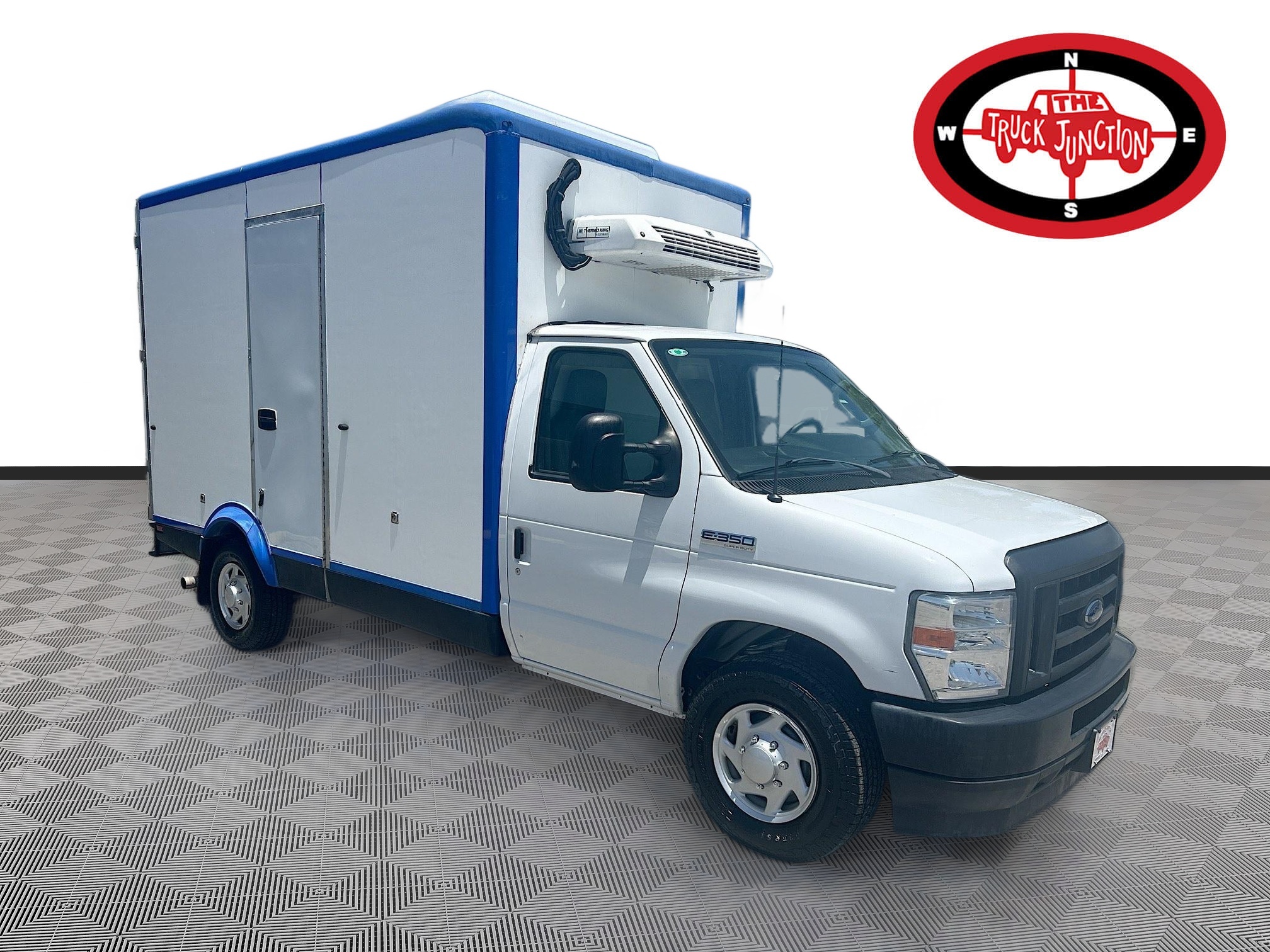 2023 FORD ECONOLINE in Osprey, FL