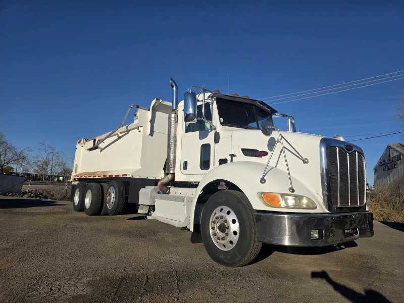 2011 PETERBILT 384