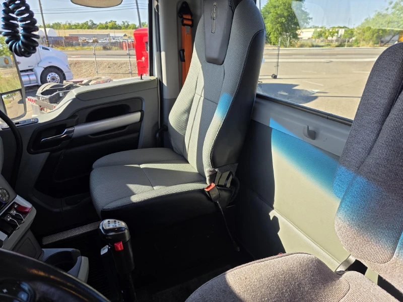 2022 KENWORTH T680