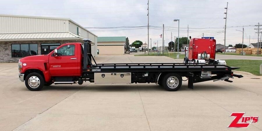 2023 CHEVROLET SILVERADO 6500HD in New Hampton, IA