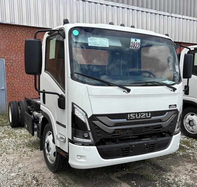 2026 ISUZU NPR XD in Aurora, IL