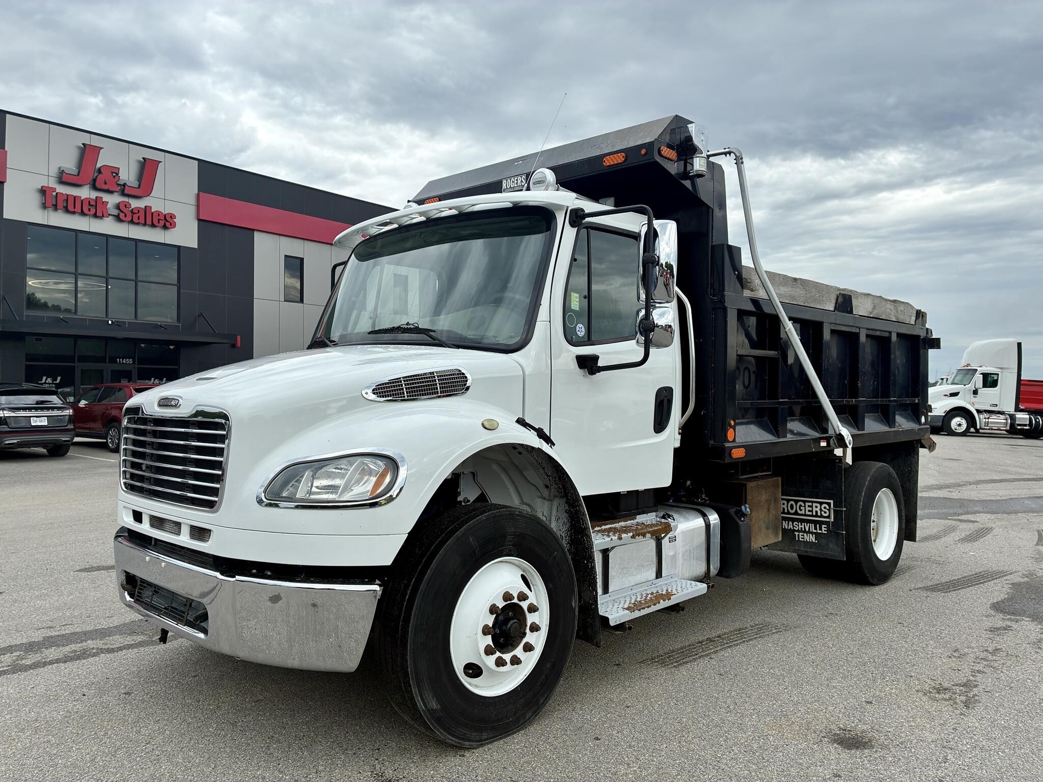 2020 FREIGHTLINER BUSINESS CLASS M2 106 in Chatham, VA