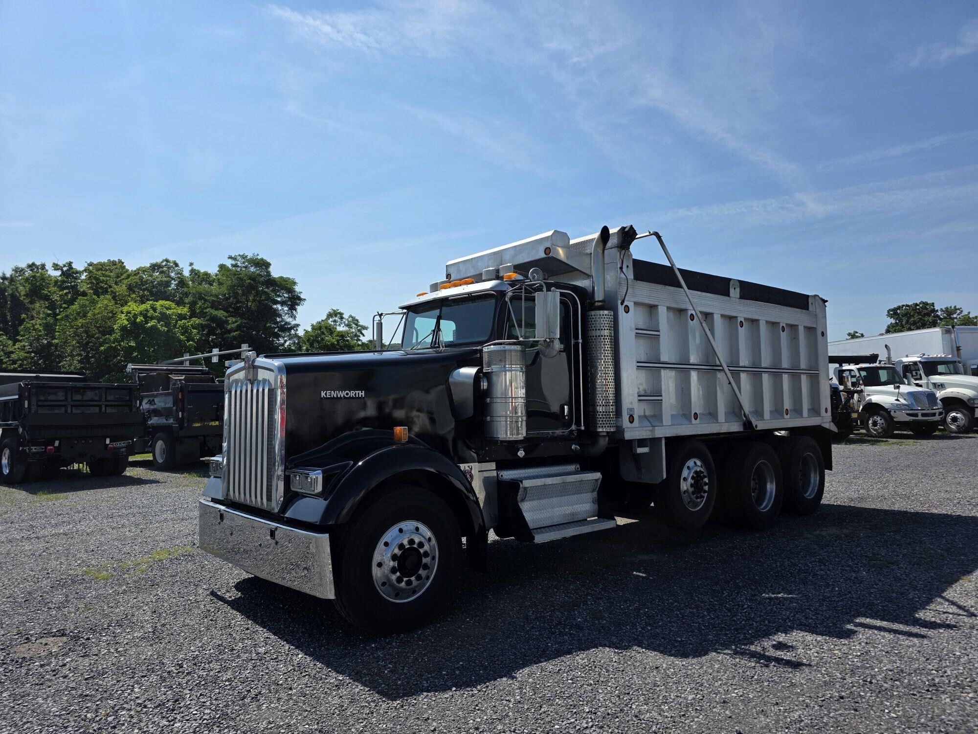 2007 KENWORTH W900 in Duncansville, PA