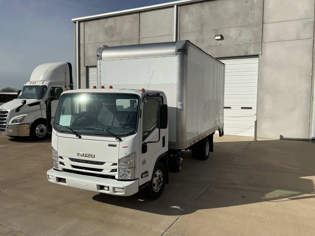 2018 ISUZU NPR HD in Oklahoma City, OK