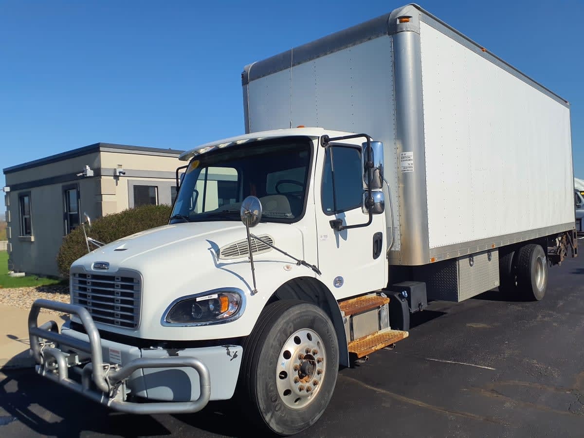 2020 FREIGHTLINER BUSINESS CLASS M2 106 in Altoona, IA