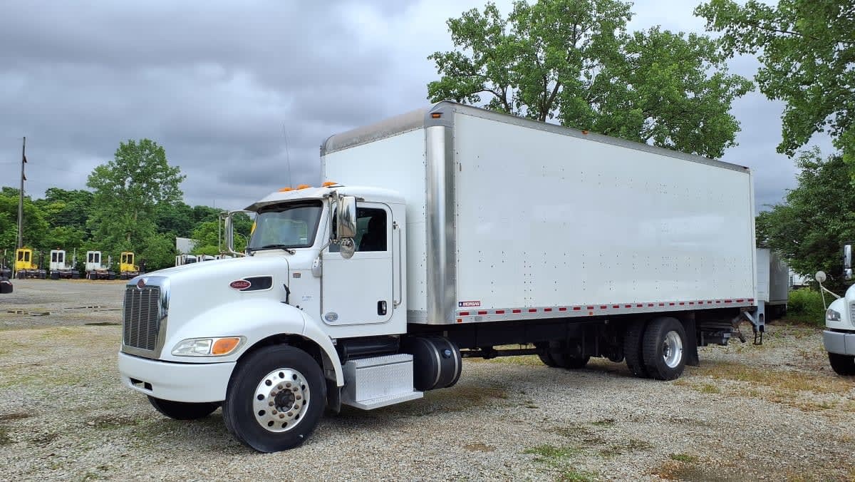 2020 PETERBILT 337 in Cincinnati, OH