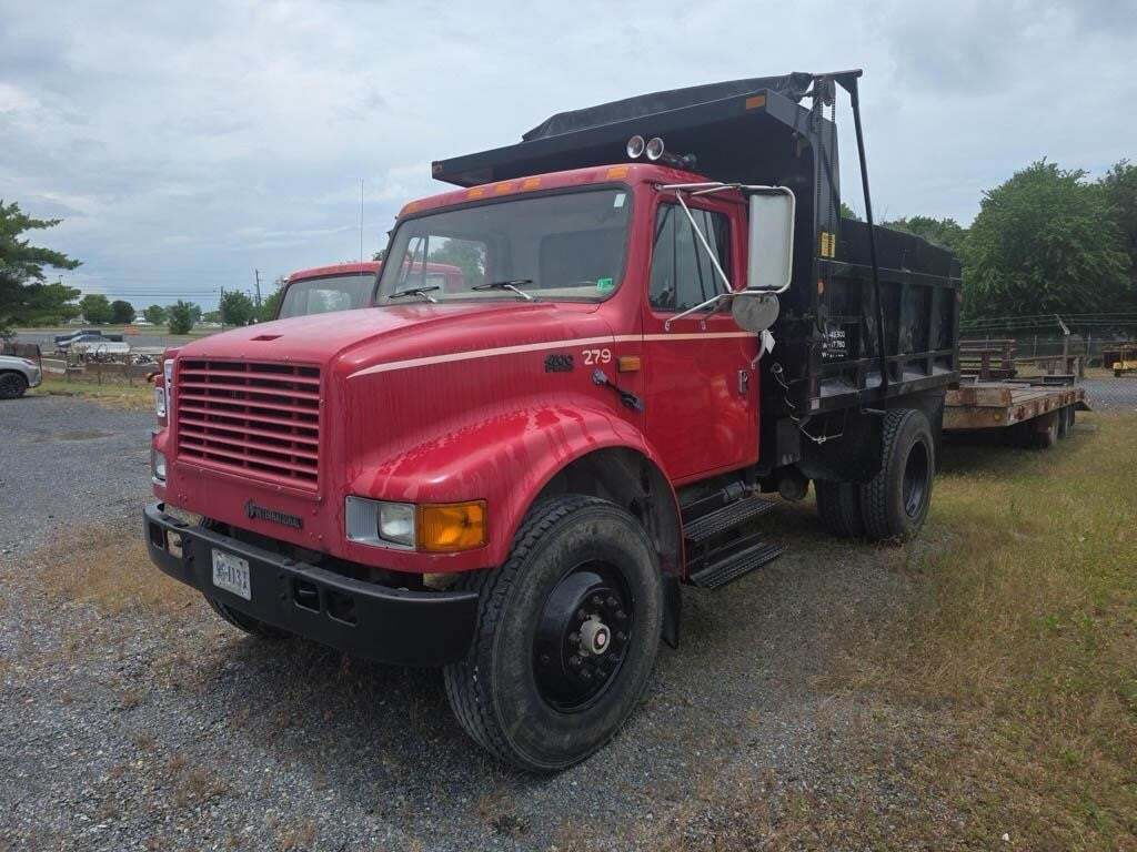 1996 INTERNATIONAL 4700 in Chantilly, VA