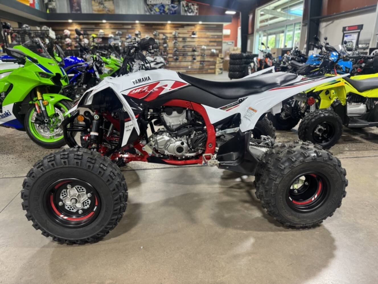 A photo of this 2026 Yamaha YFZ450R SE -70th Anniversary Edition