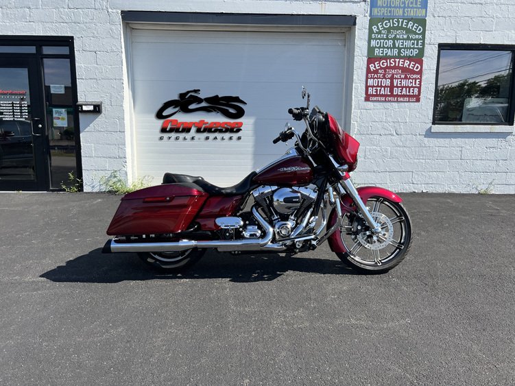 2016 Harley-Davidson Street Glide Special FLHXS SPECIAL in Rochester, NY