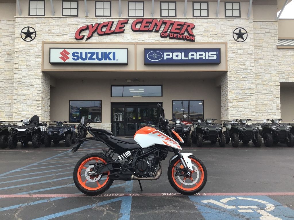 2024 KTM 250 Duke 250 in Denton, TX