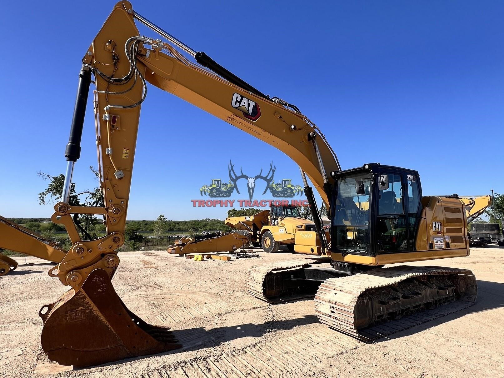 2020 CATERPILLAR 320 in Burleson, TX