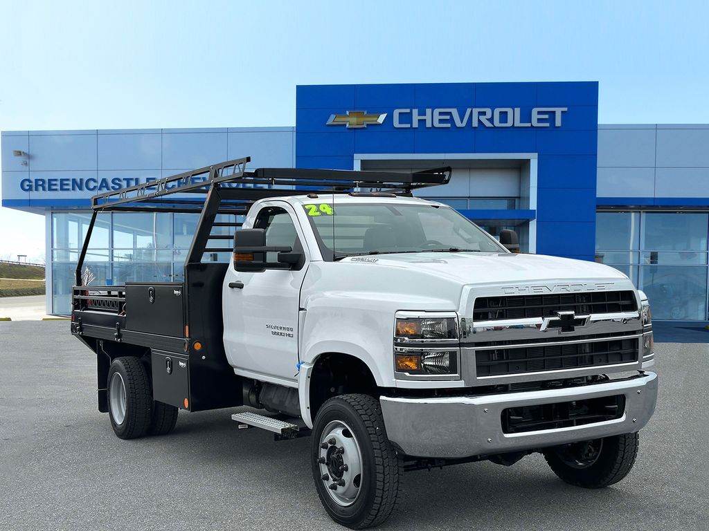 2024 CHEVROLET Silverado 4500HD in Greencastle, PA