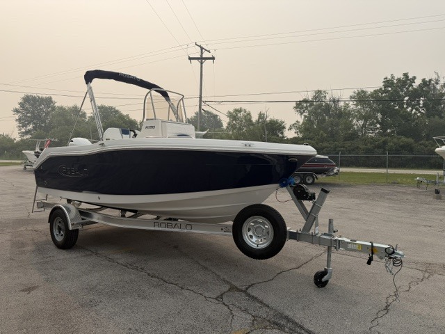 2027 Robalo R180 CC NAN in port clinton OH