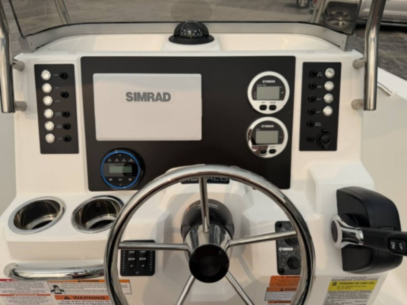 A photo of this 2027 Robalo R180 CC