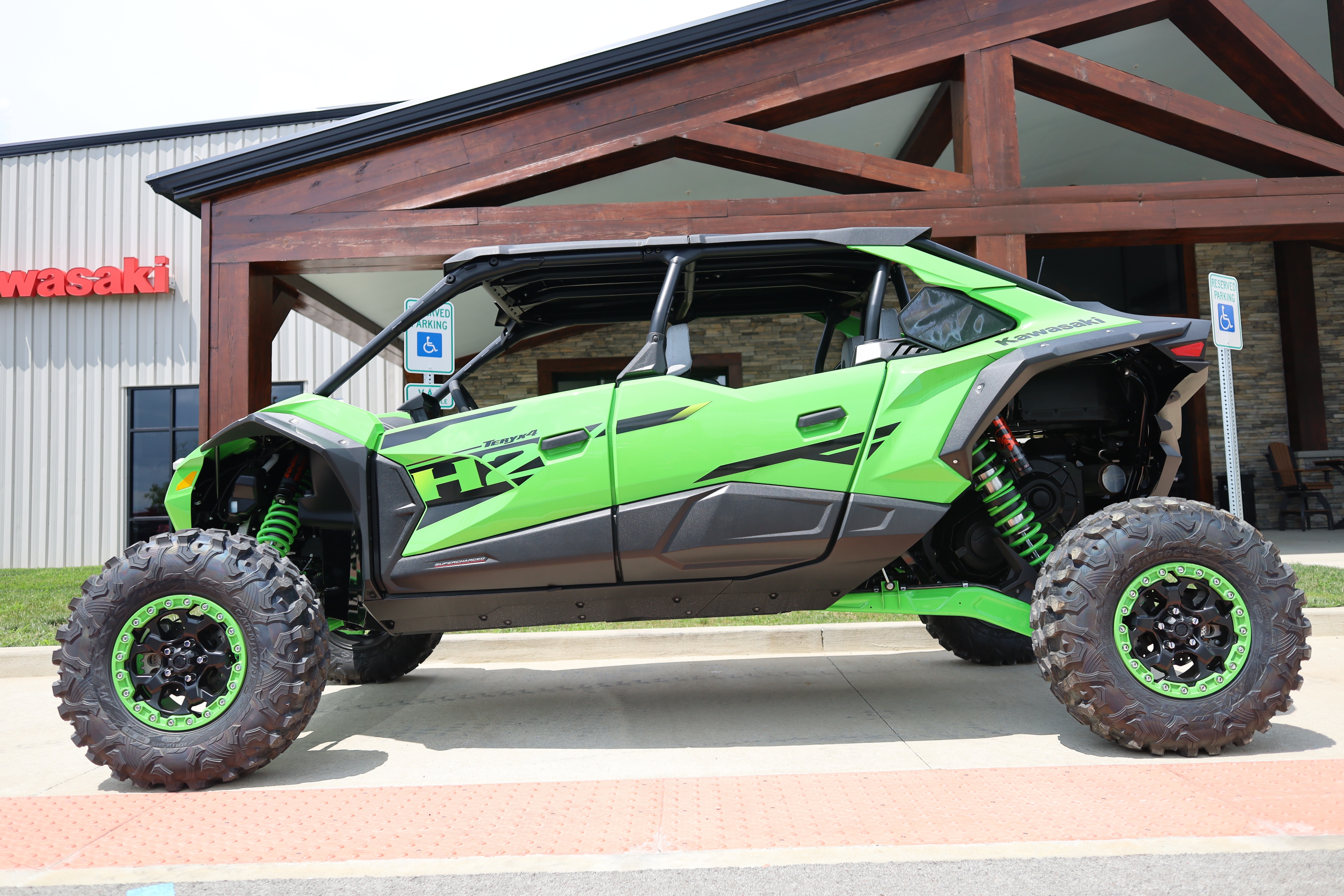 2026 Kawasaki Teryx®4 H2 Deluxe eS in georgetown KY