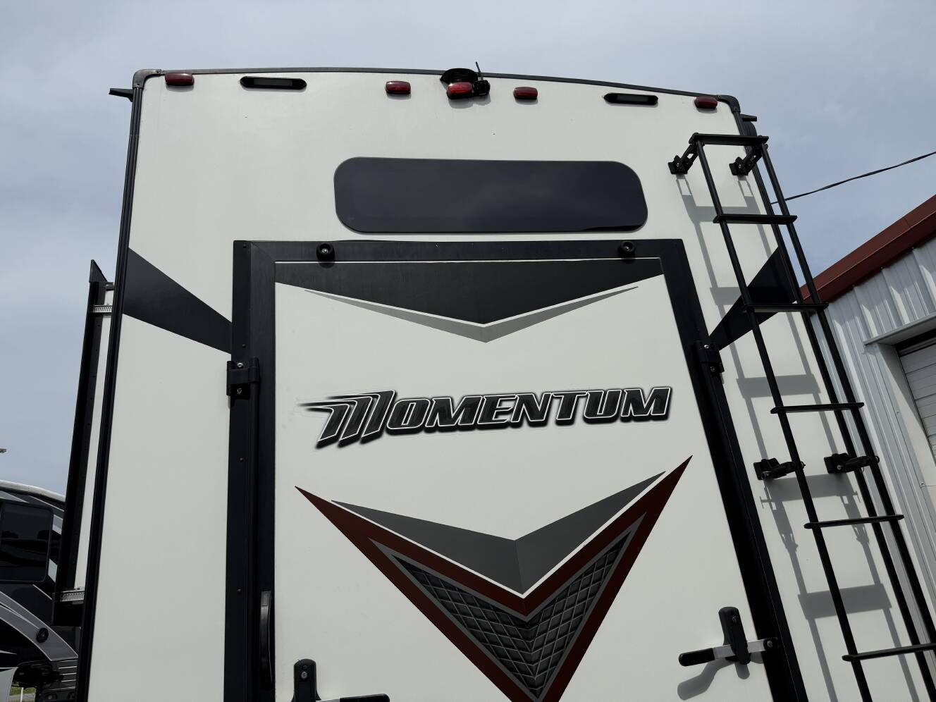 A photo of this 2019 Grand Design MOMENTUM 376TH