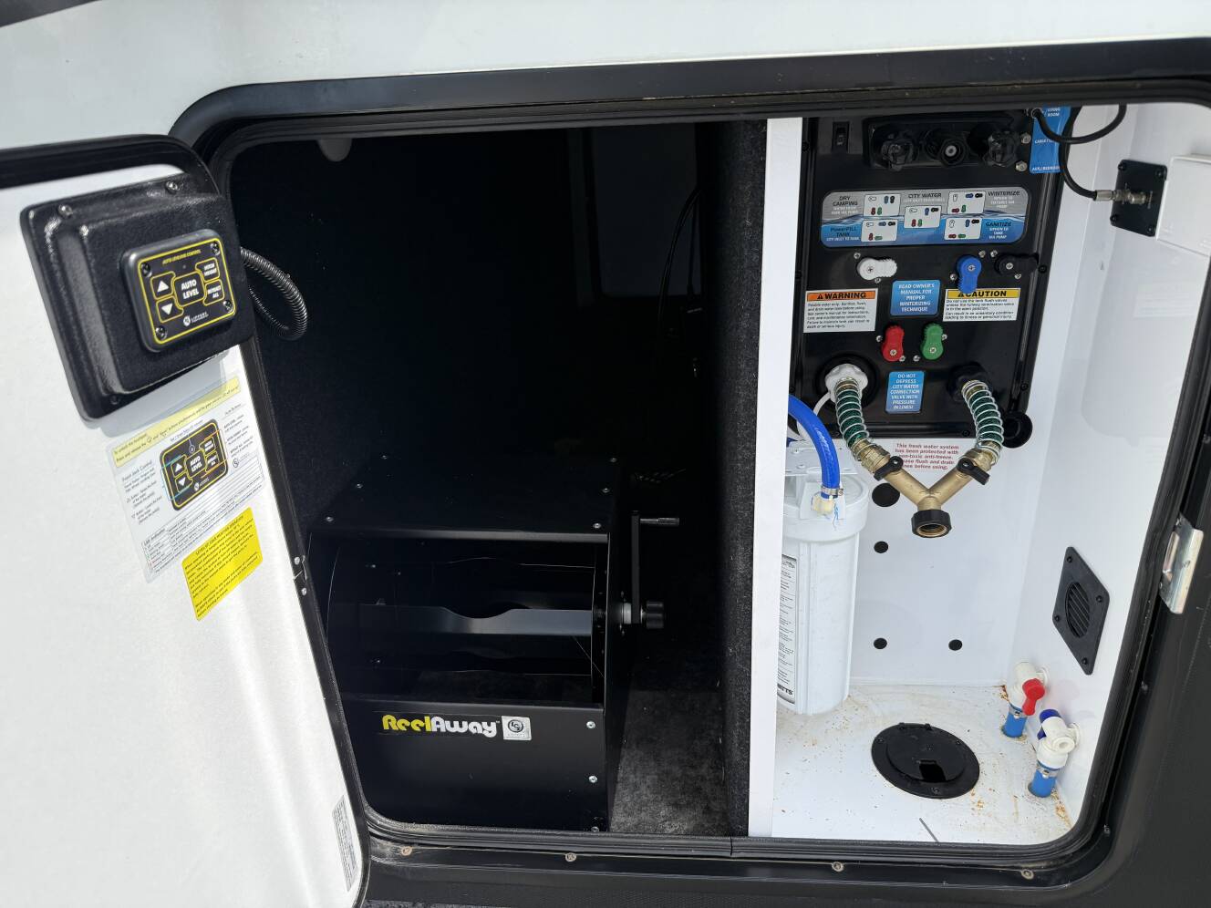 A photo of this 2019 Grand Design MOMENTUM 376TH