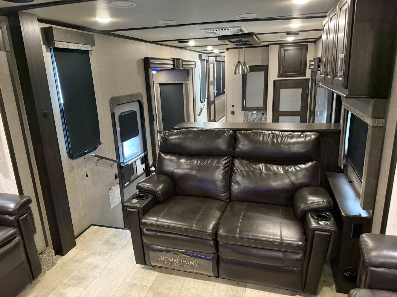 A photo of this 2019 Grand Design MOMENTUM 376TH