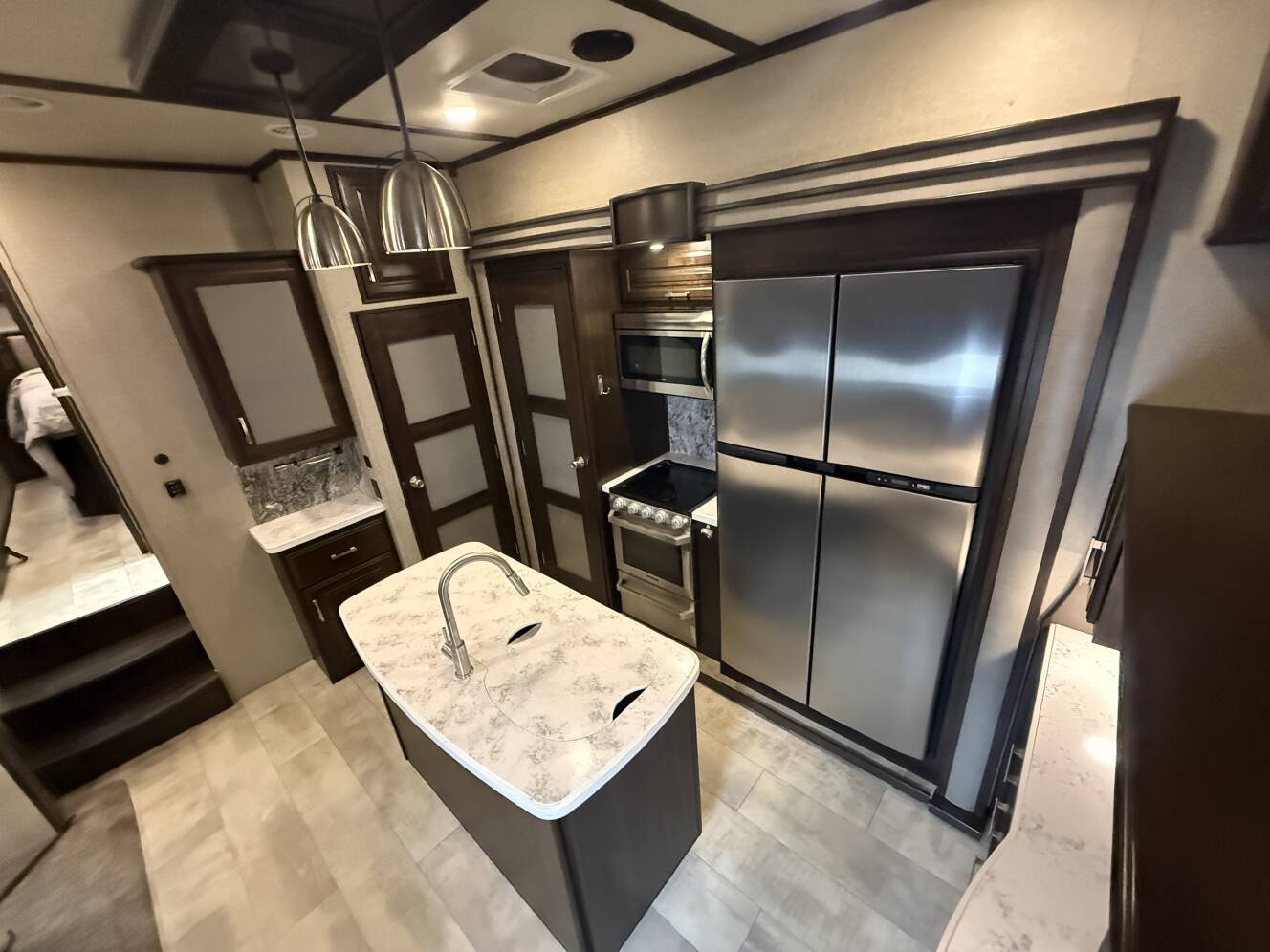 A photo of this 2019 Grand Design MOMENTUM 376TH
