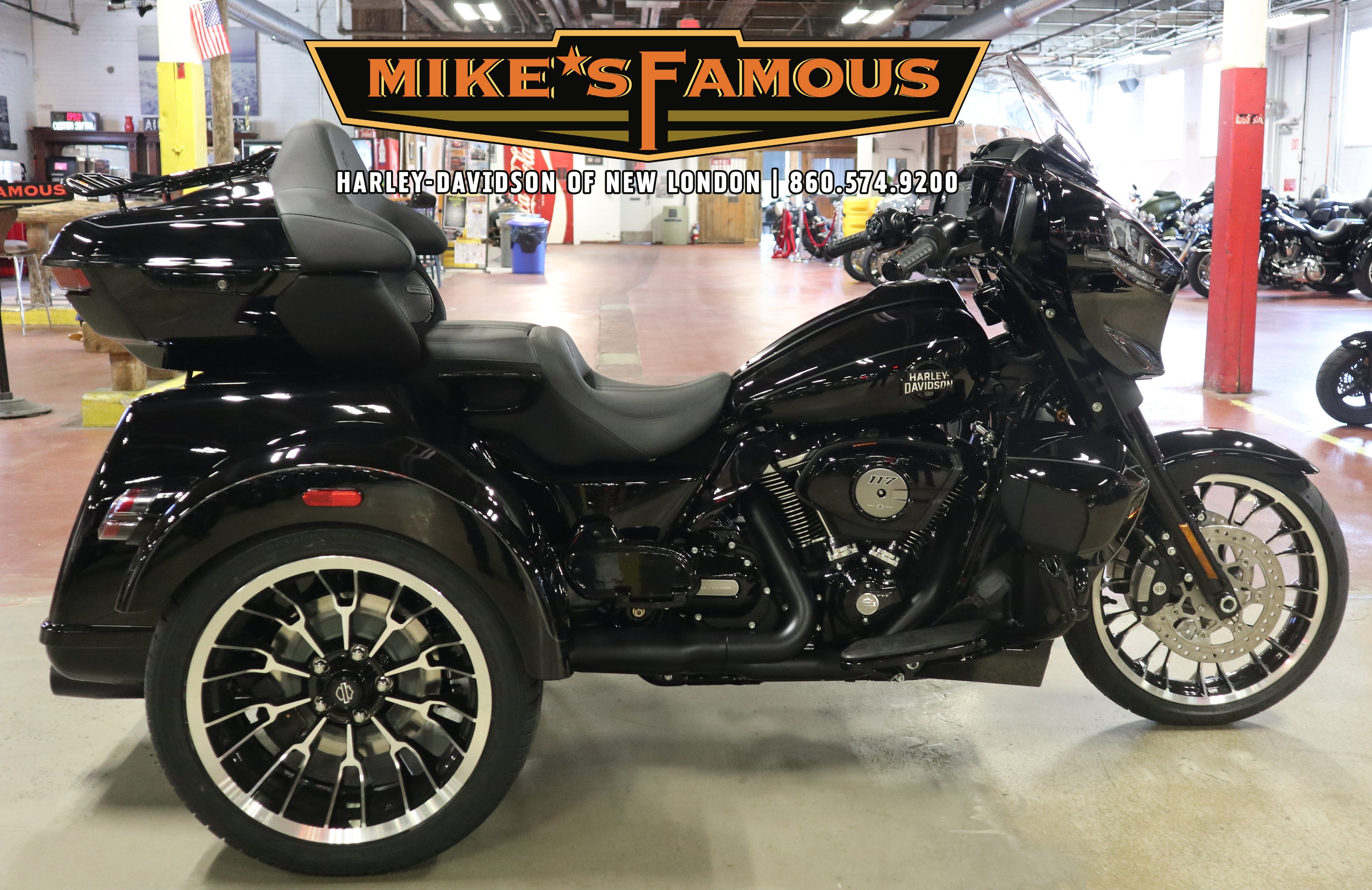 2026 Harley-Davidson Street Glide® 3 Limited LIMITED in New London, CT