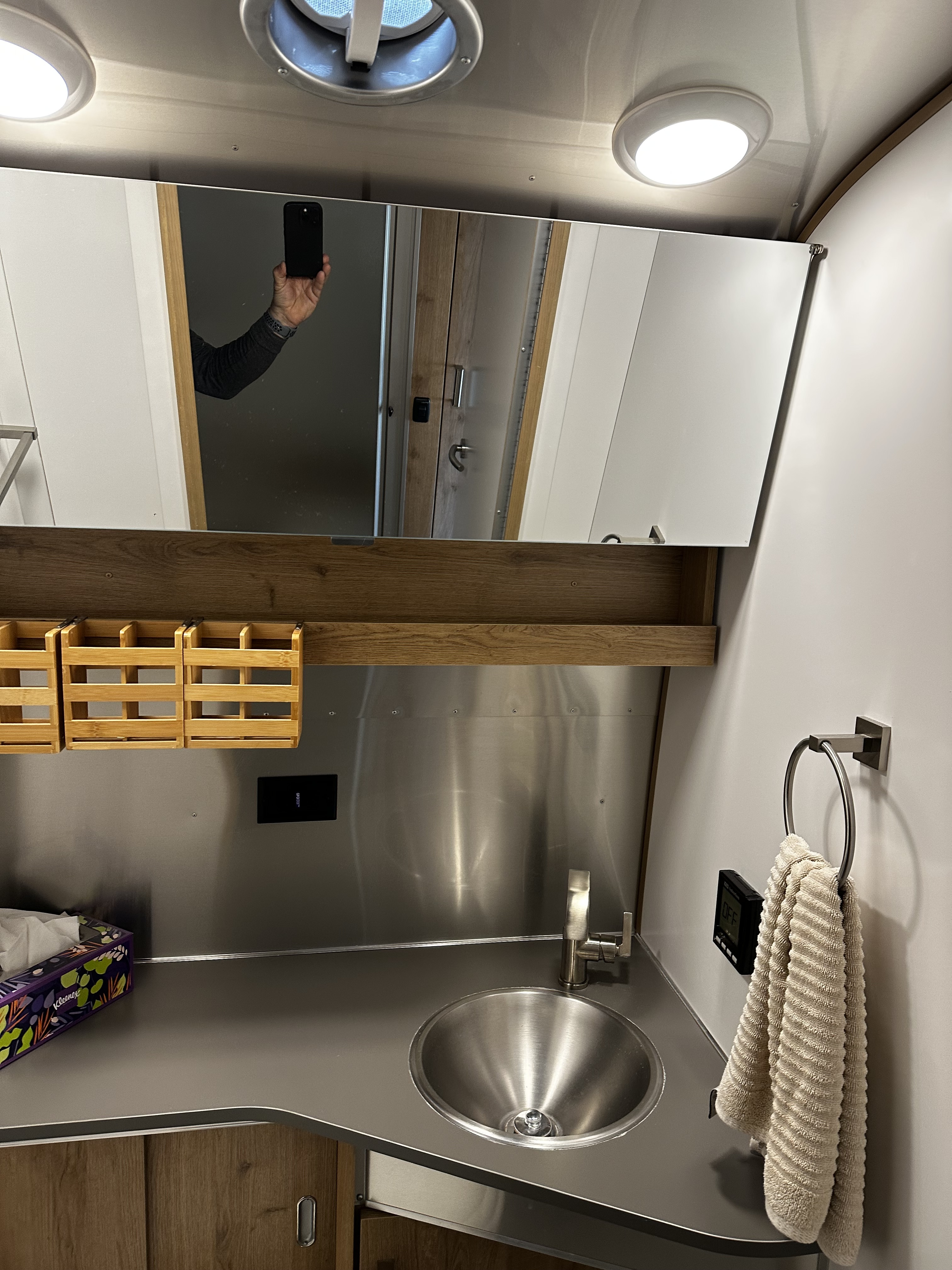2024 Airstream TRADE WIND 25FBT in sequim WA