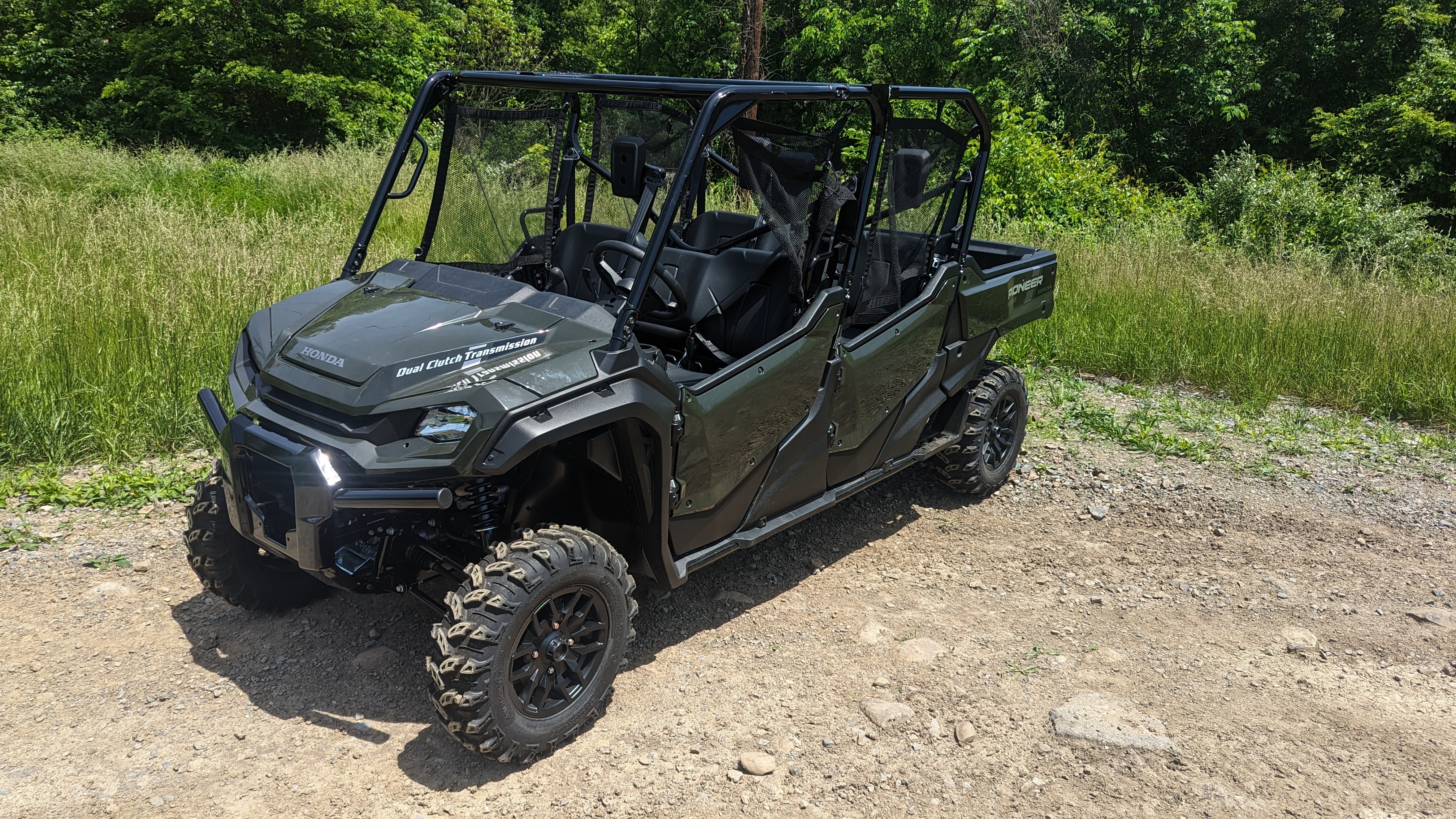 2025 Honda Pioneer 1000-6 Deluxe Crew in winchester VA