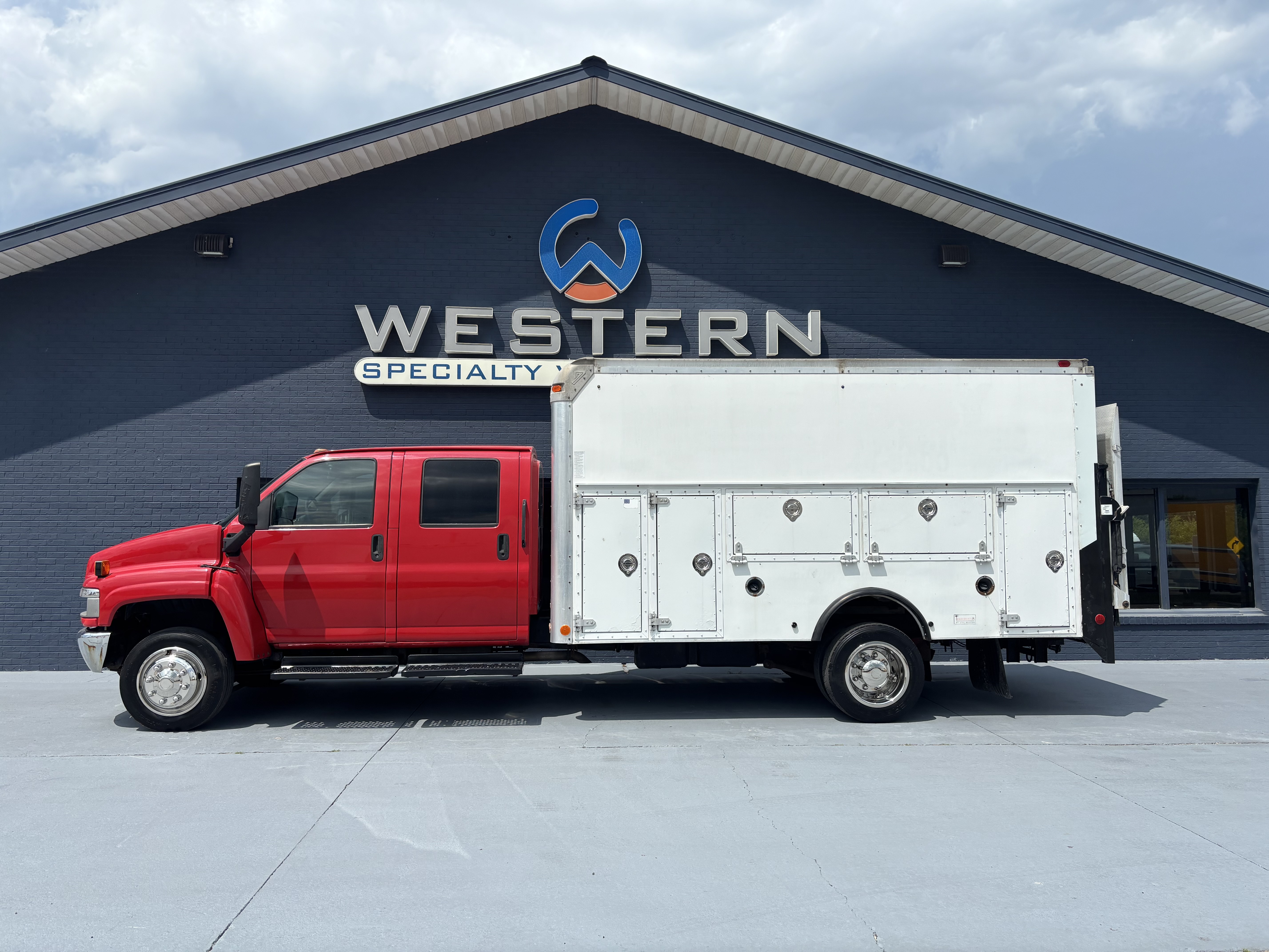 2005 GMC C4500 in Braidwood, IL
