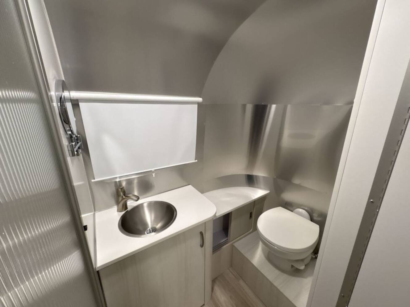 A photo of this 2026 Airstream Bambi 22FB